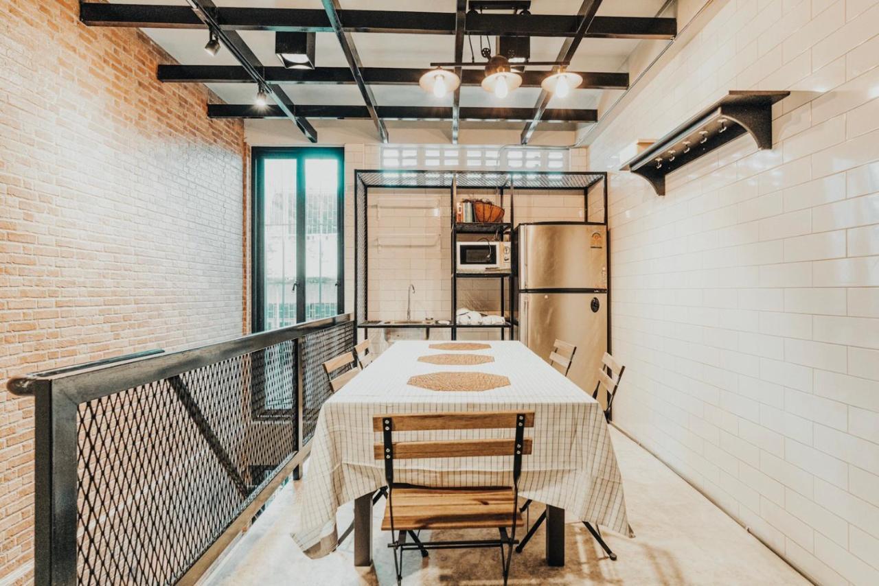 Meemaw'S House Hostel Μπανγκόκ Εξωτερικό φωτογραφία
