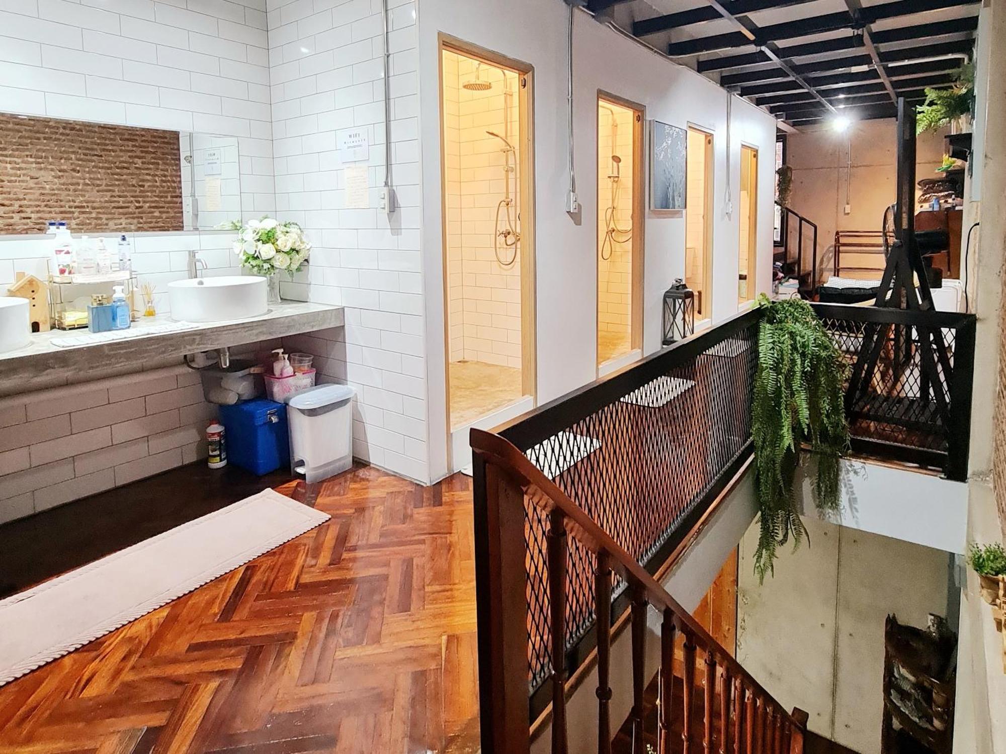 Meemaw'S House Hostel Μπανγκόκ Εξωτερικό φωτογραφία